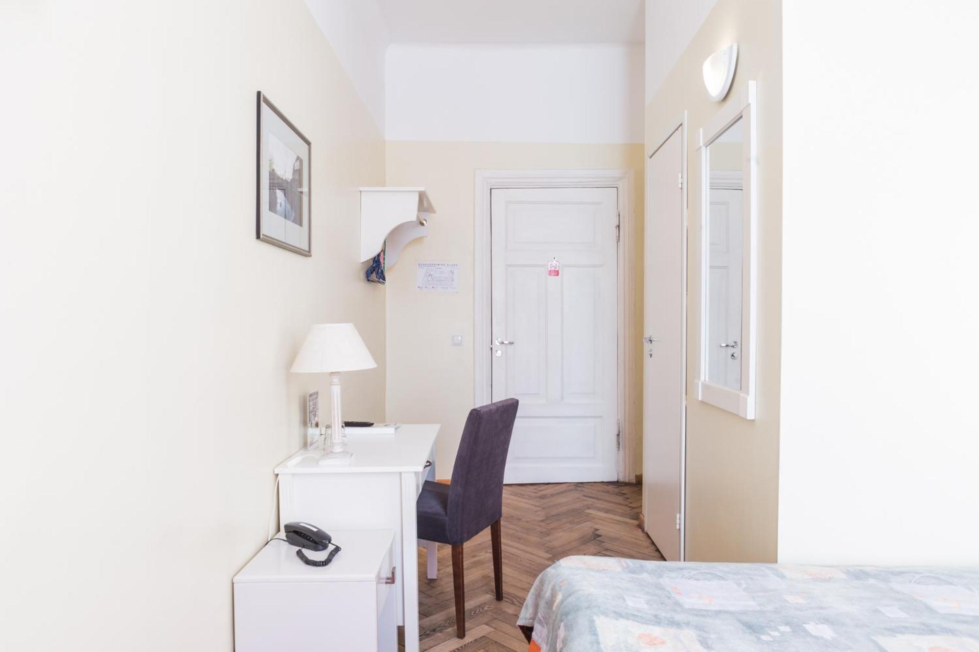 Hotelli Economy 3*