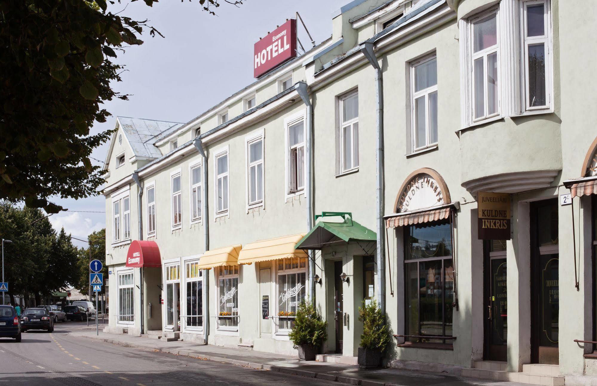 Hotelli Economy 3*